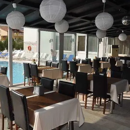 Blue Park Hotel Armutalan